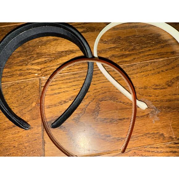 Set of 3 80's Vintage headbands Black, Cream. Brown Plastic and Fabric - Picture 1 of 5